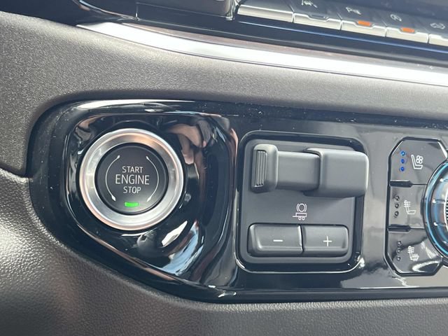 2026 GMC Sierra 1500 SLT - Photo 25