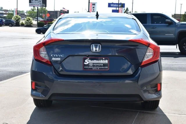 Used 2018 Gray Honda EX image 6