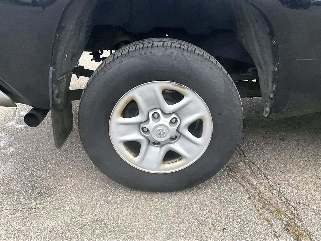 Certified Used 2018 Black Toyota SR5 image 7