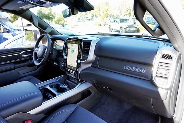 New 2026 Bright White Clear-Coat Exterior Paint RAM Big Horn Night Edition image 14