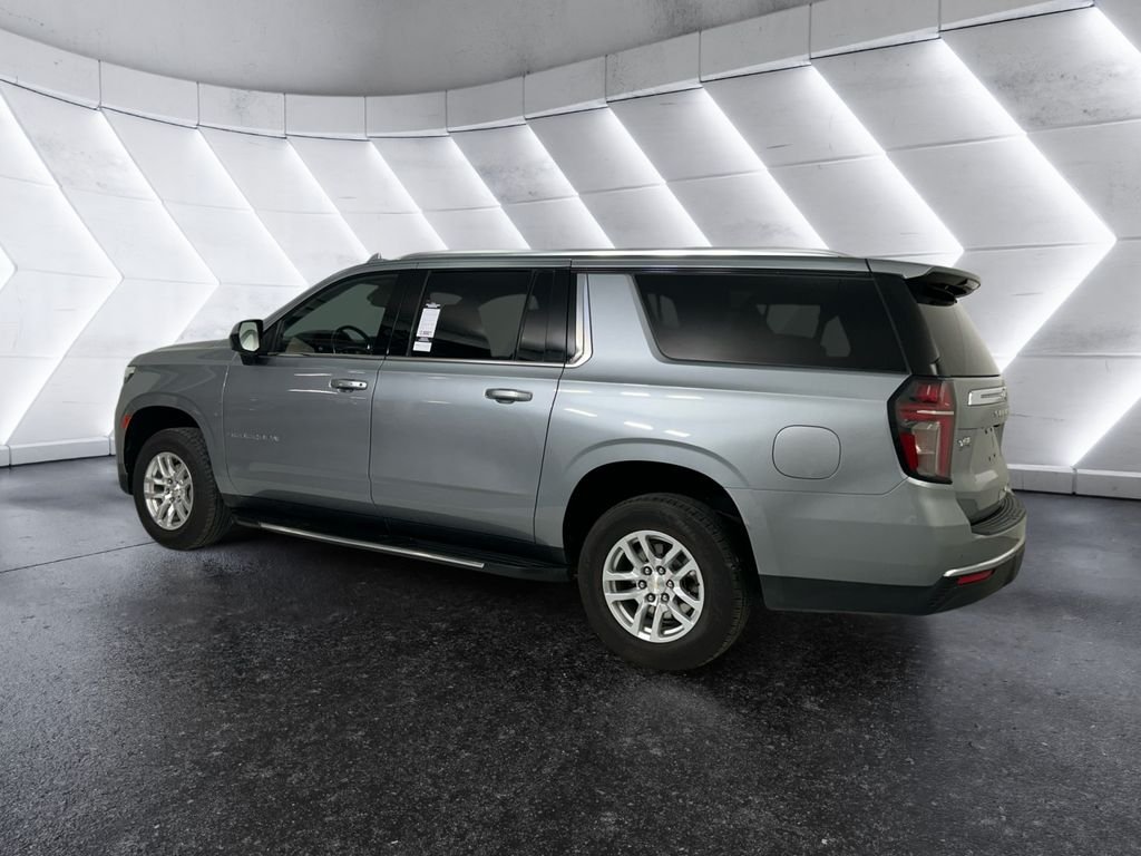 Used 2024 Gray Chevrolet LT image 6