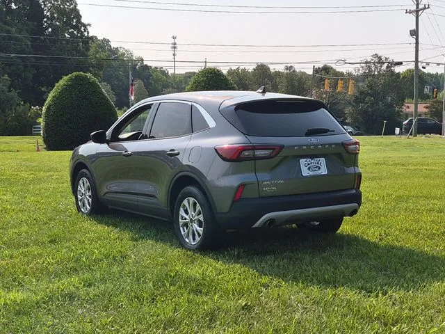 Used 2024 Gray Ford Active image 11