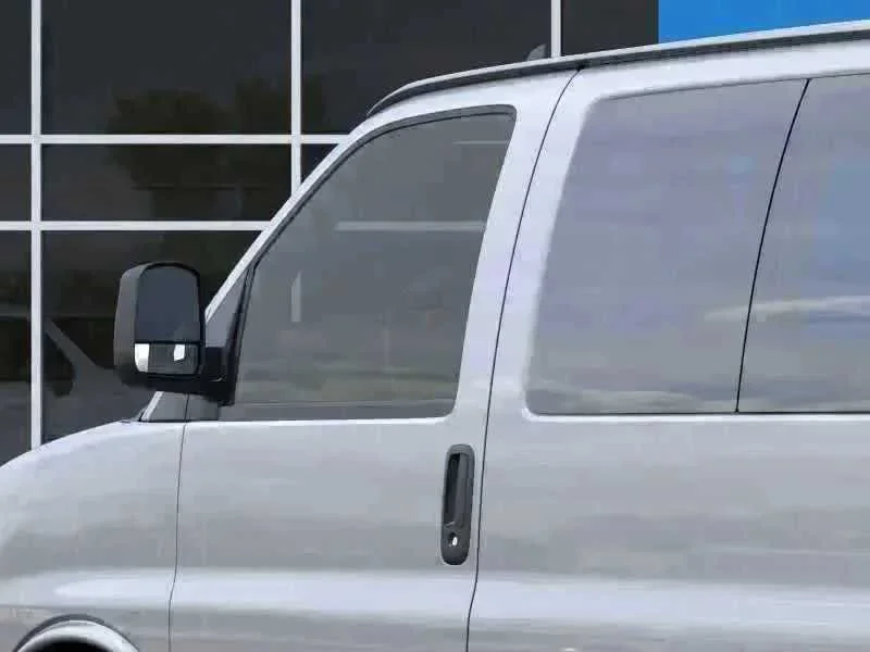 New 2025 Quicksilver Metallic GMC LT image 5