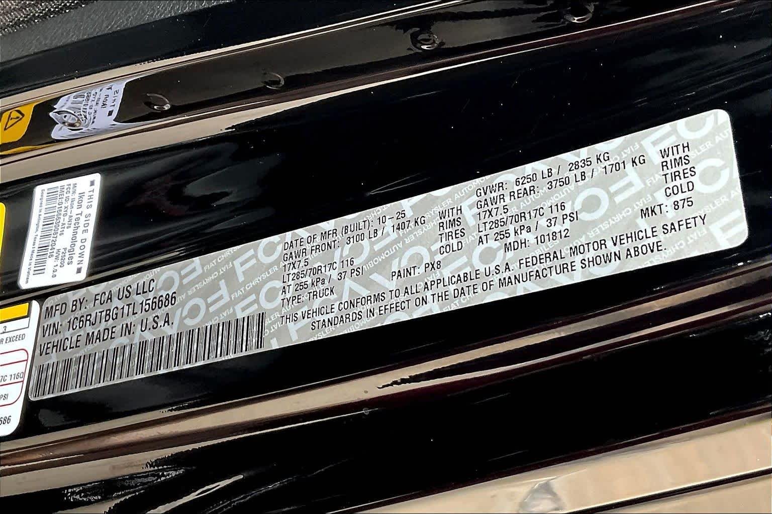 New 2026 Black Clear-Coat Exterior Paint Jeep Rubicon image 19