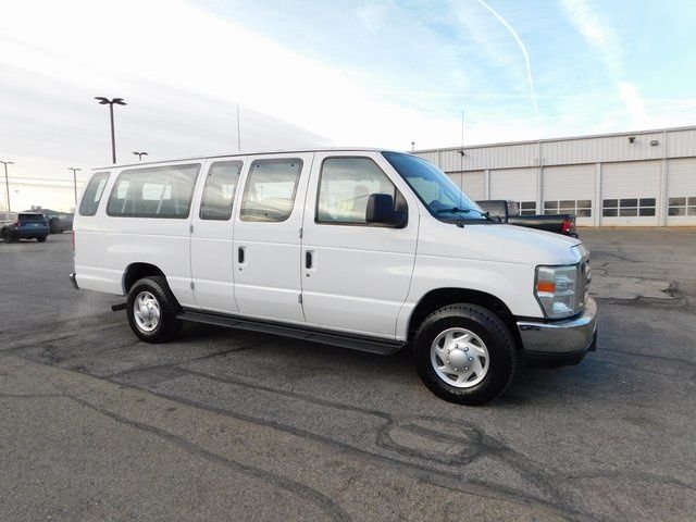 Used 2012 White Ford XLT image 1
