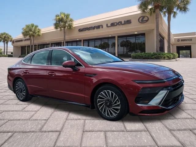 2024 Hyundai Sonata Hybrid