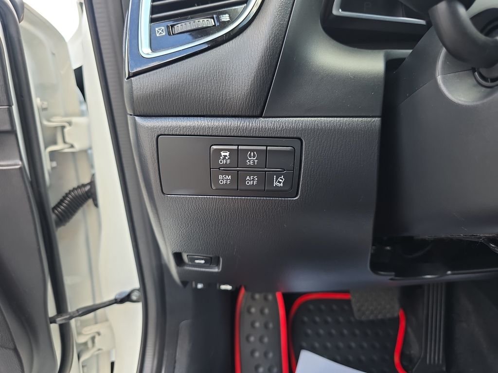Used 2015 Snowflake White Pearl Mica Mazda s Grand Touring Tech Package image 20