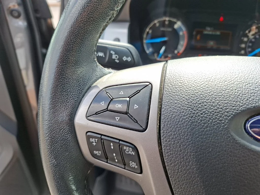 Used 2023 Gray Ford XLT image 19