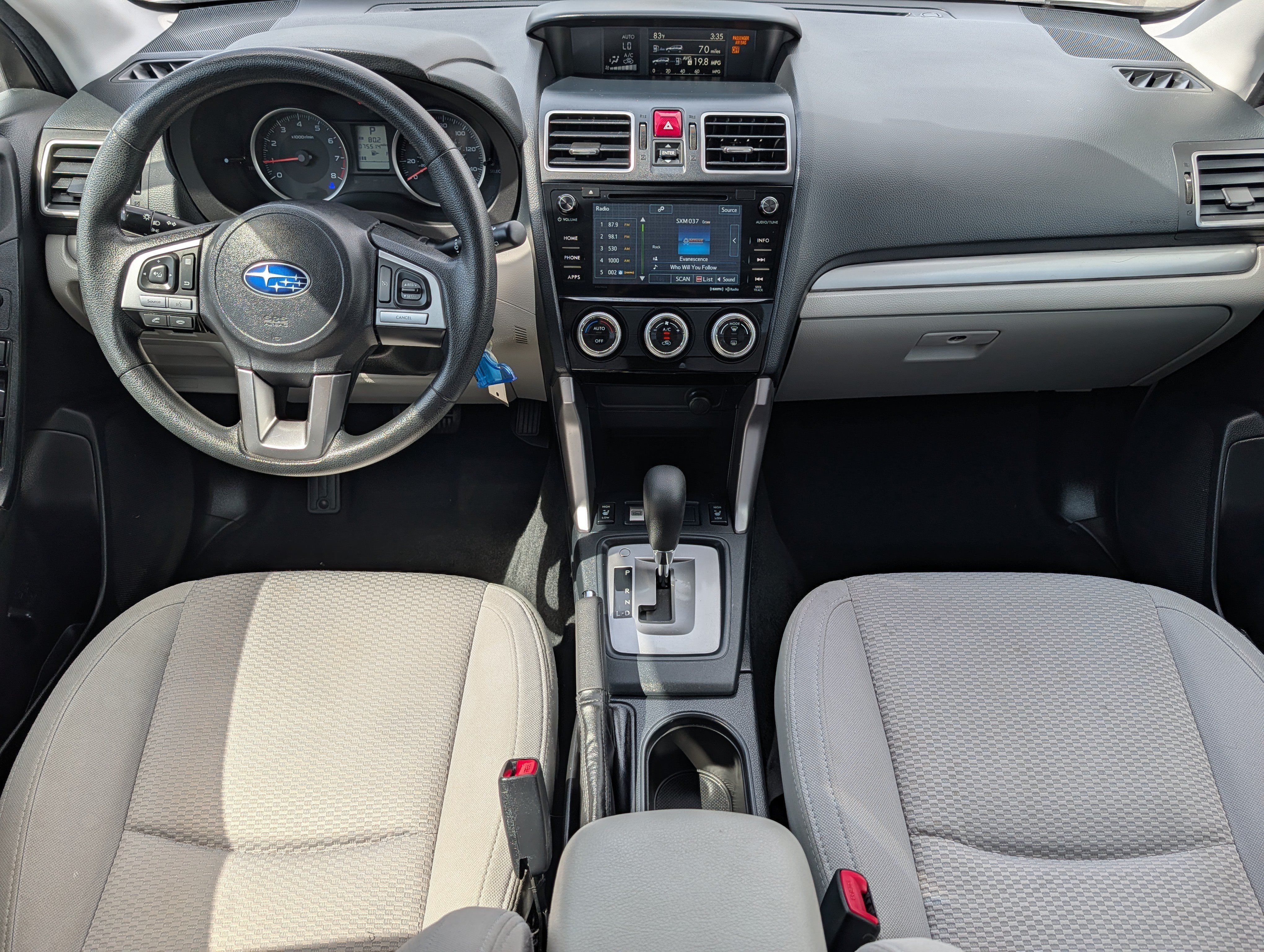 Used 2018 Crystal White Pearl Subaru Premium image 10