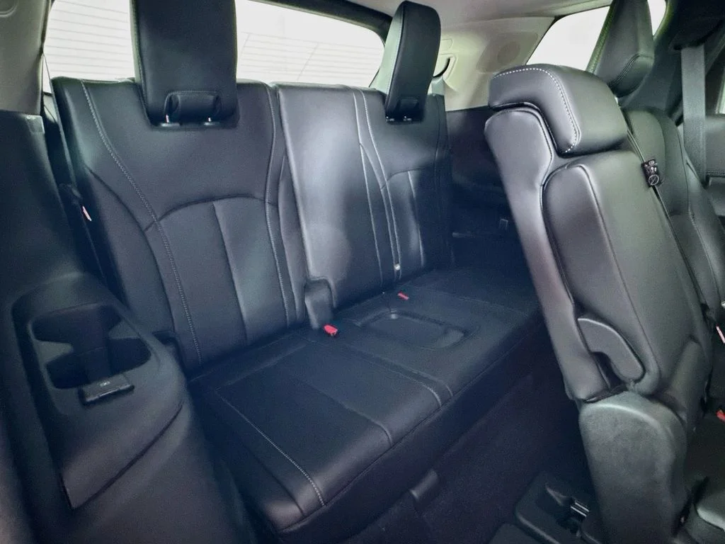 Certified Used 2026 Gray INFINITI LUXE image 38