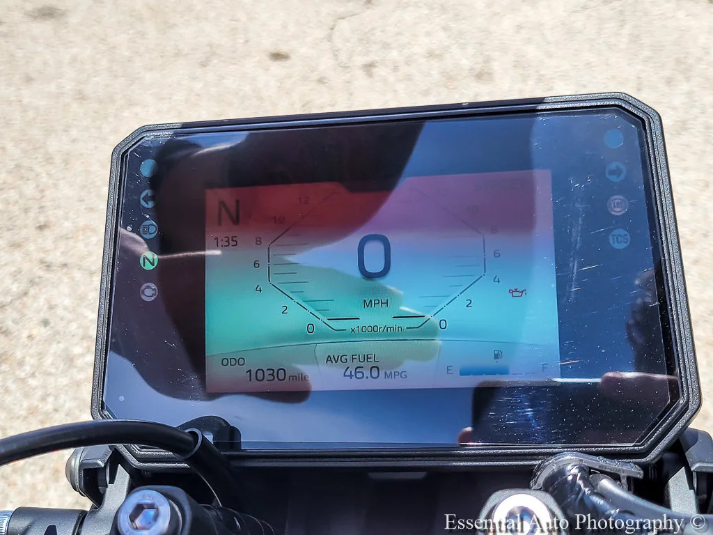 Used 2025 Blue YAMAHA  image 9