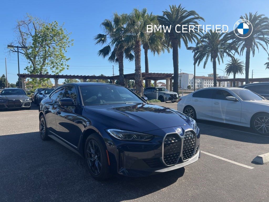 2023 BMW i4 eDrive35's photo