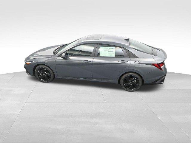 New 2026 Gray Hyundai SEL Sport Plus image 26