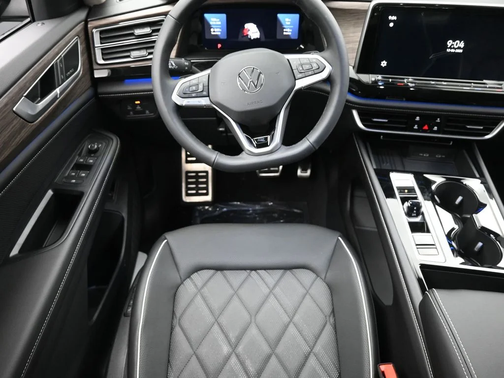 New 2026 Deep Black Pearl Volkswagen 2.0T SEL Premium R-Line image 12
