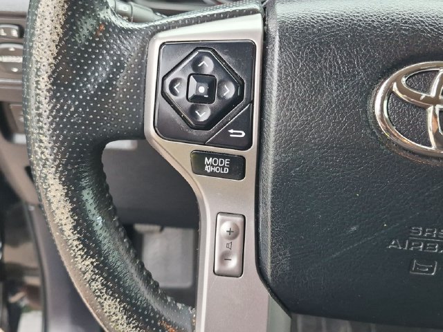 2016 Toyota 4Runner Limited - Photo 14