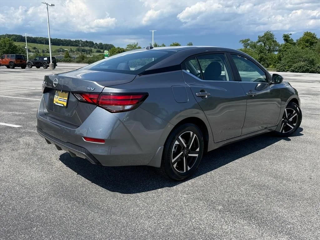 Used 2024 Gray Nissan SV image 8