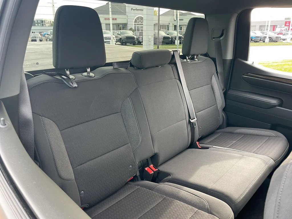 Used 2024 RED Chevrolet LT image 25
