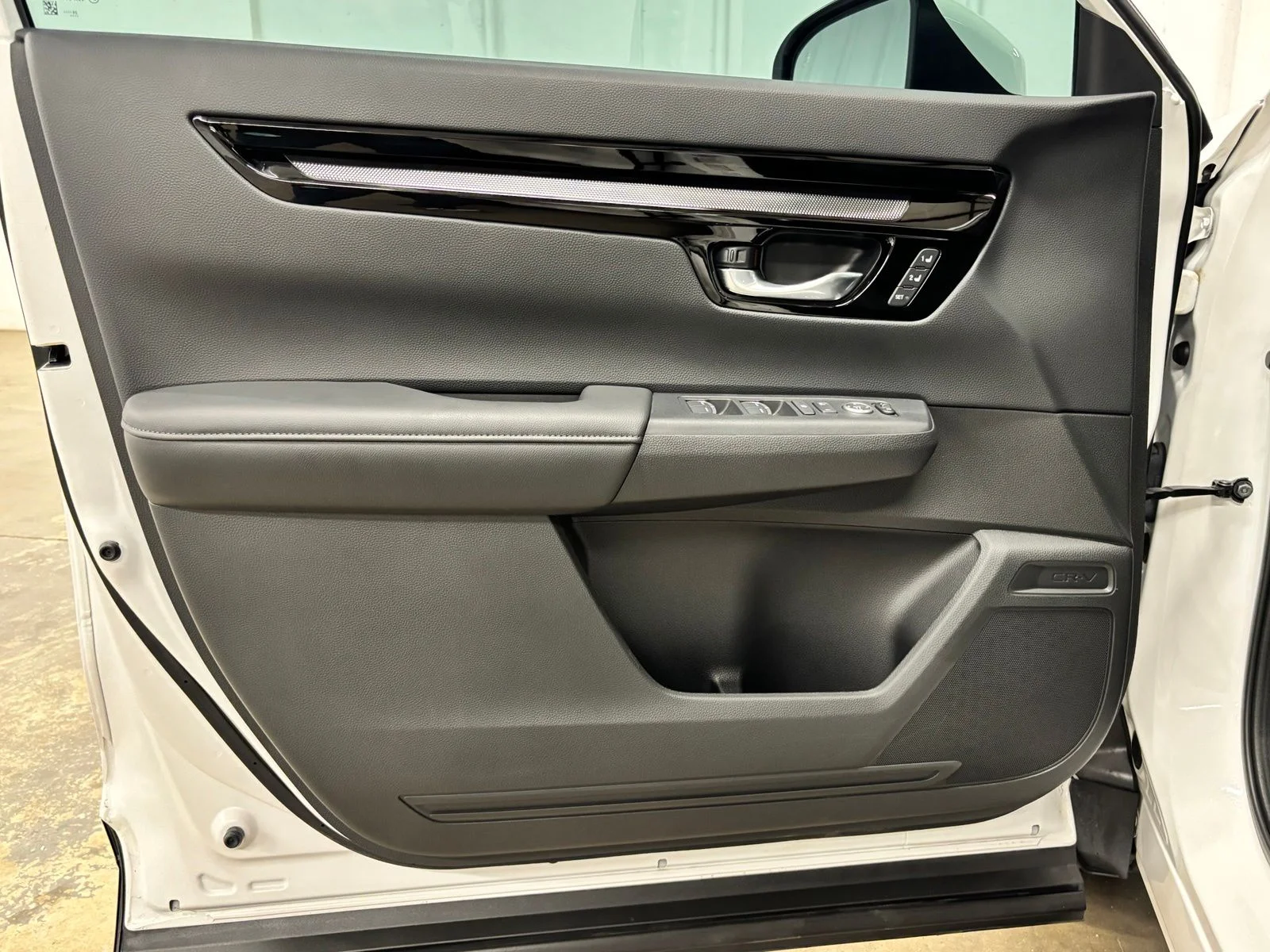 Used 2025  Honda EX-L image 18