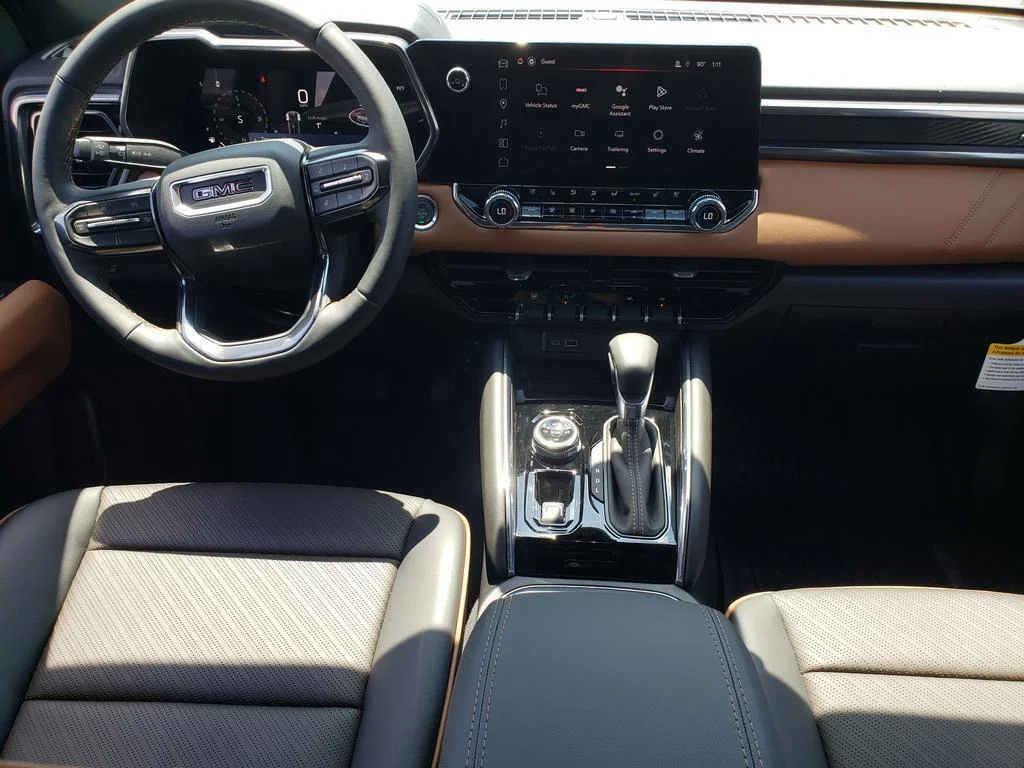 2026 GMC Canyon AT4 - Photo 12