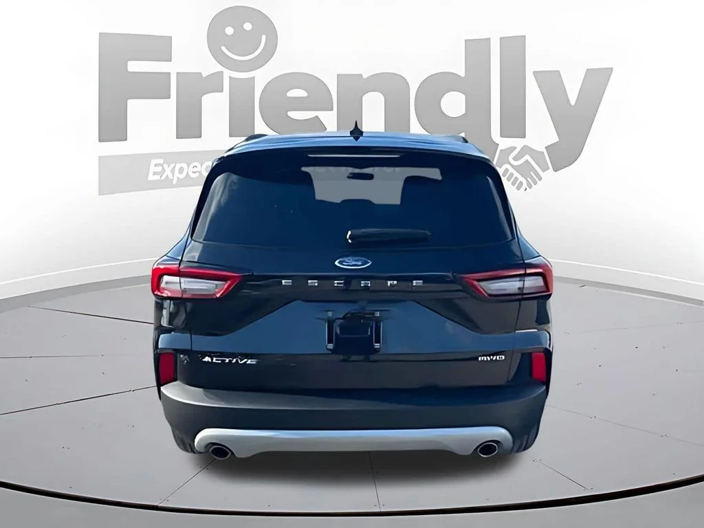 Used 2025 Black Ford Active image 6