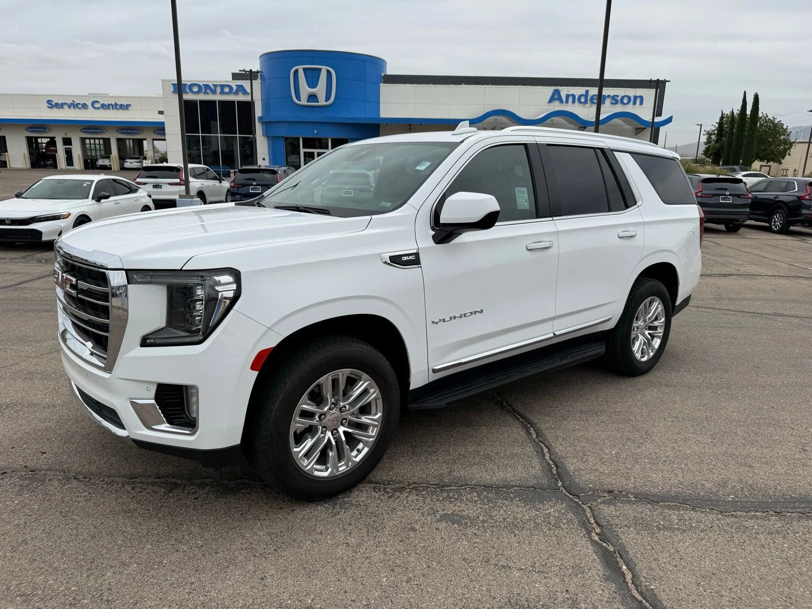 2024 GMC Yukon 2WD SLT's photo