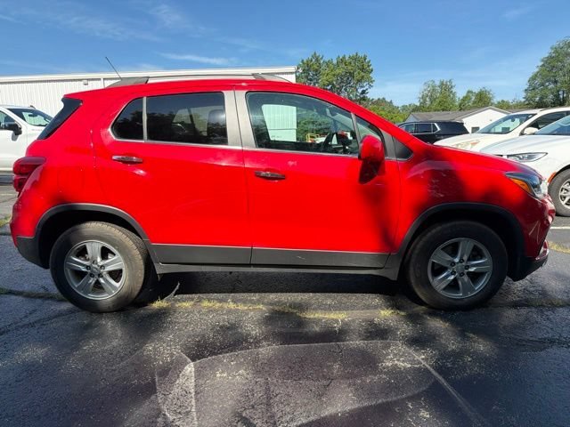 Certified 2018 Chevrolet Trax LT with VIN 3GNCJPSB8JL294440 for sale in Gladwin, MI