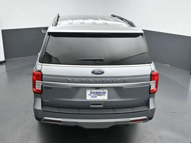 Used 2024 Silver Ford XLT image 25