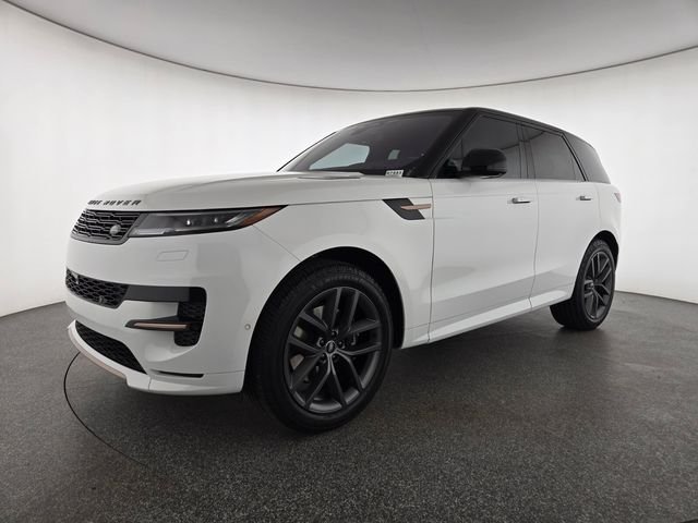 Used 2023 White Land Rover SE Dynamic image 28