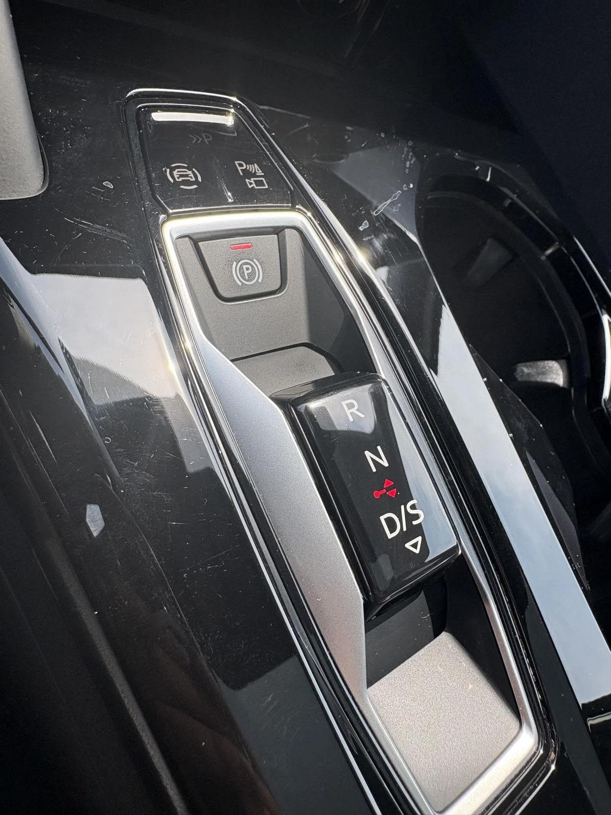 Certified Used 2025 Glacier White Metallic Audi Prestige image 18