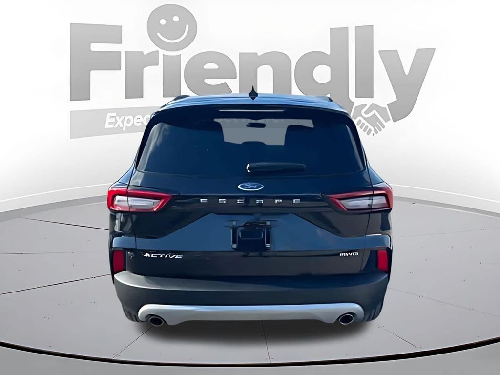 Used 2025 Black Ford Active image 6