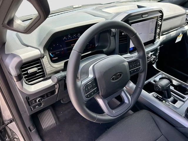 New 2026 Silver Metallic Ford XLT image 6