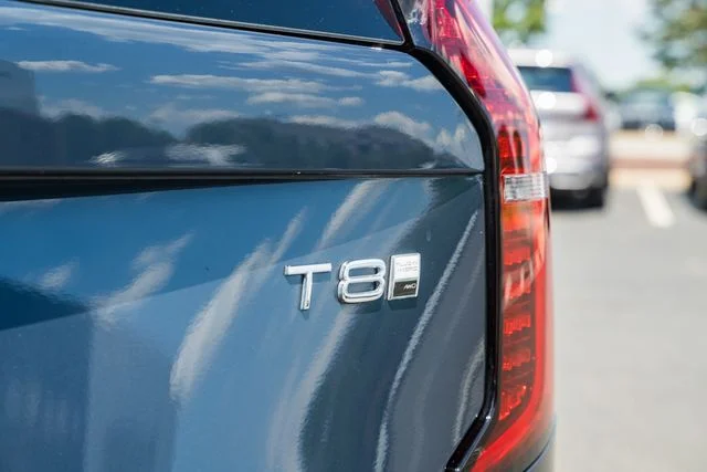 Used 2025 Denim Blue Volvo Ultra image 8