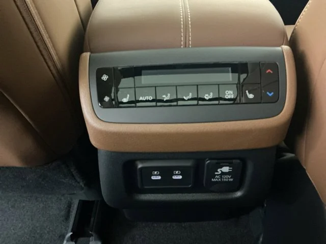 New 2026 Green Nissan Platinum image 21