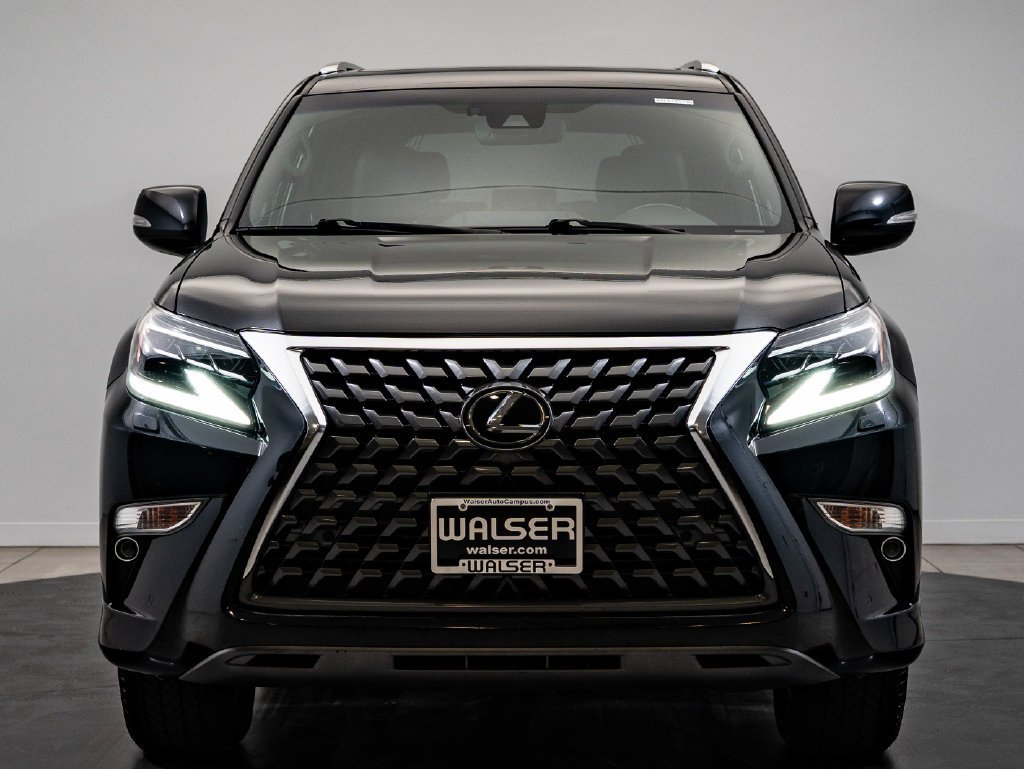 Used 2021 Black Lexus 460 image 2