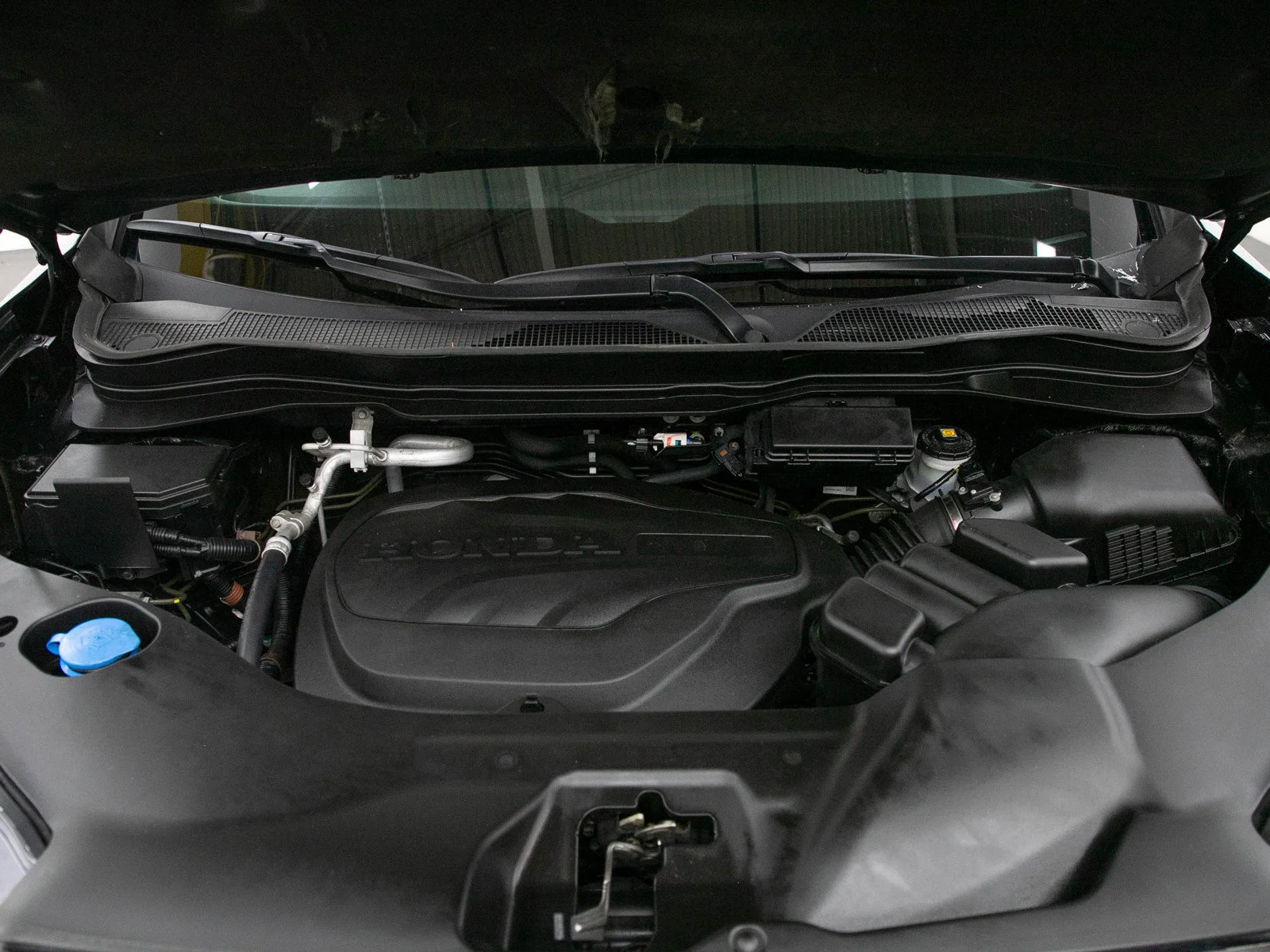 Used 2023  Honda TrailSport AWD image 30