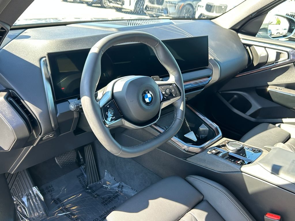 Used 2026 Skyscraper Grey Metallic BMW 30 xDrive image 13