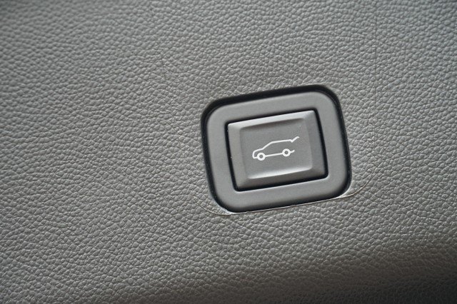 Used 2023 Sterling Gray Metallic Chevrolet LT Cloth image 10