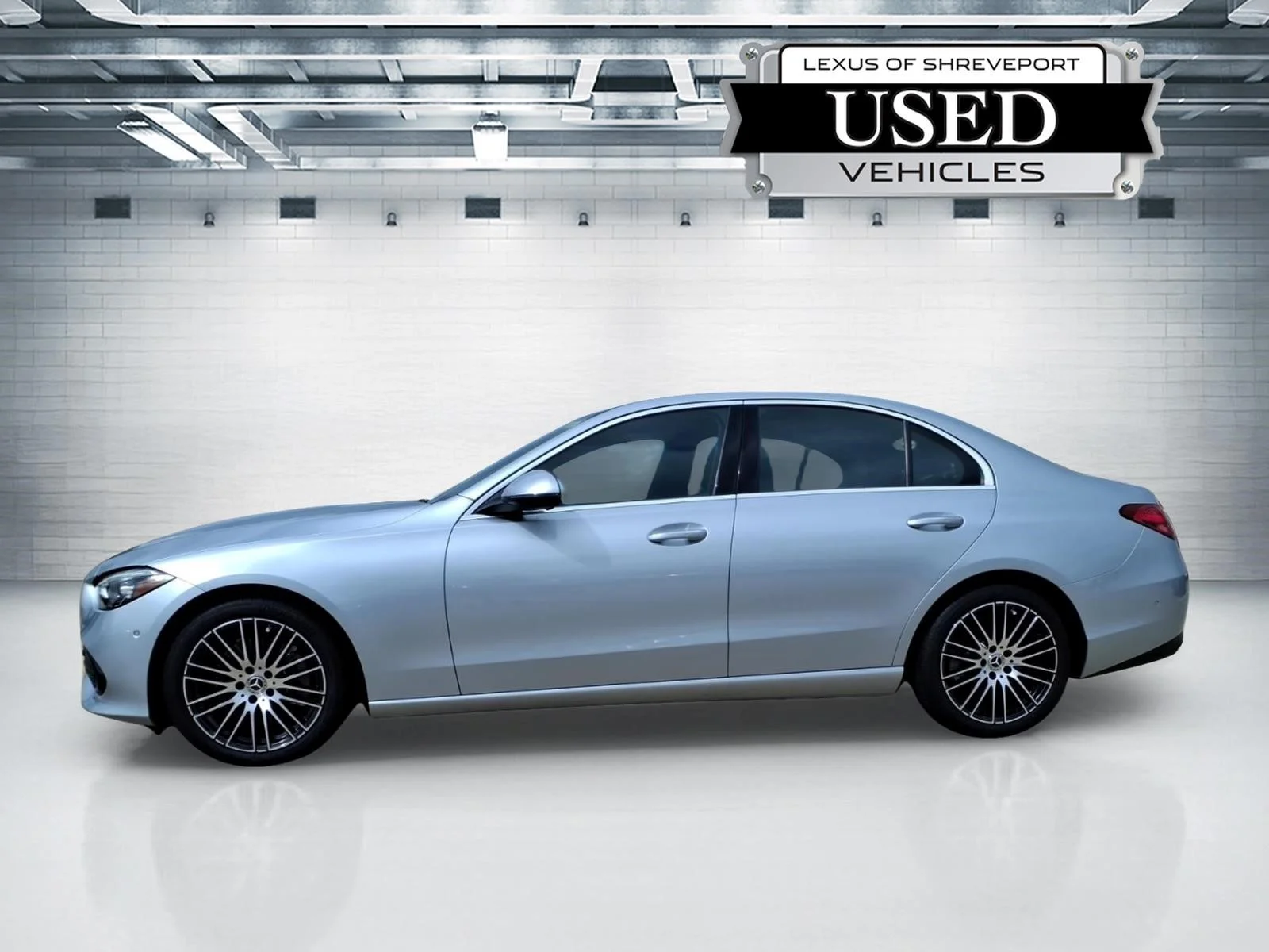 Used 2025 Cirrus Silver Metallic Mercedes-Benz C 300 image 2