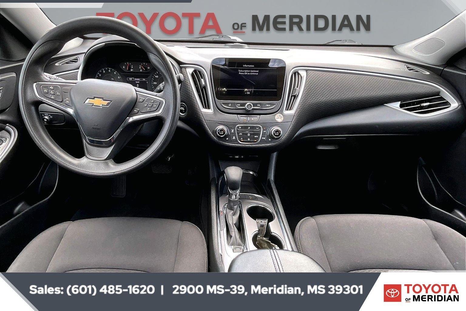 Used 2024 Sterling Gray Metallic Chevrolet LT image 13