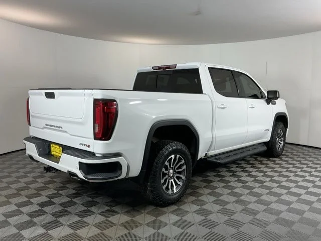 Used 2020 White GMC AT4 image 4
