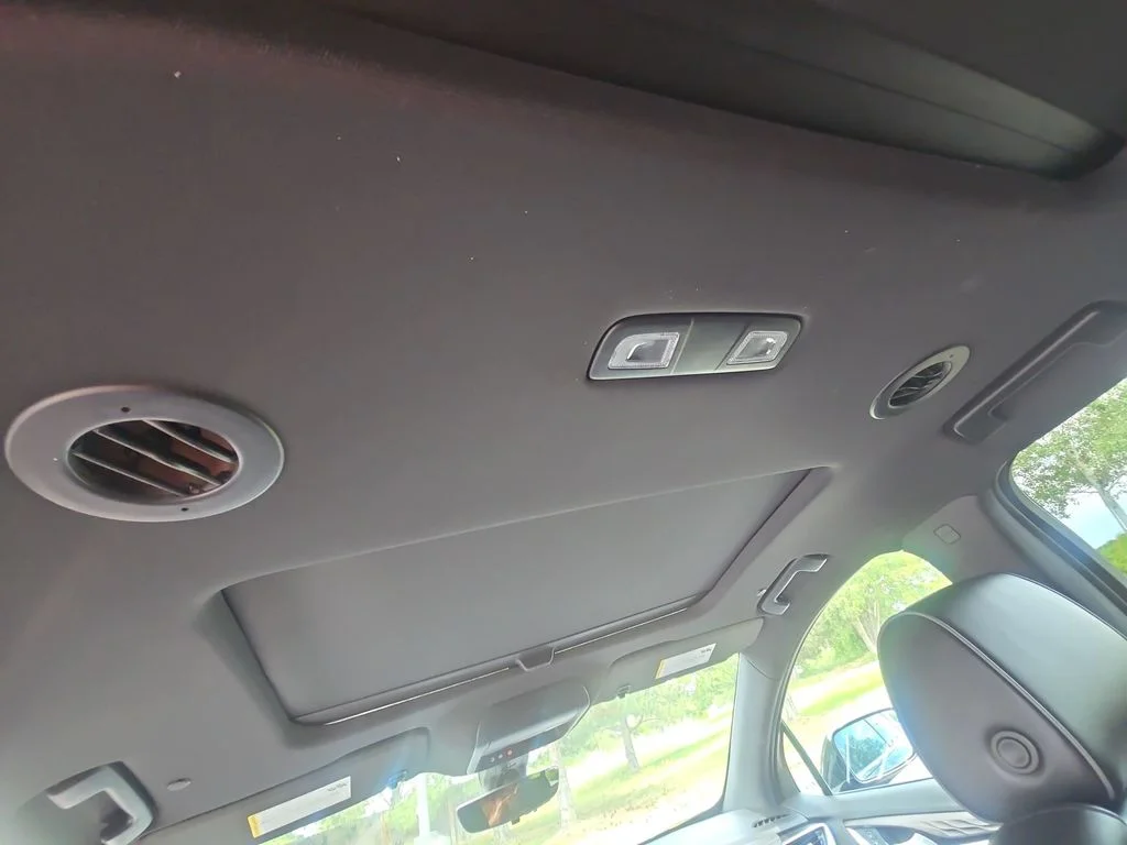 Used 2024  Buick Avenir image 44