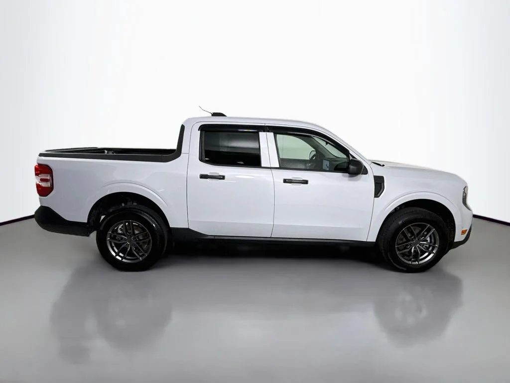 Certified Used 2025 Space White Metallic Ford XL image 12