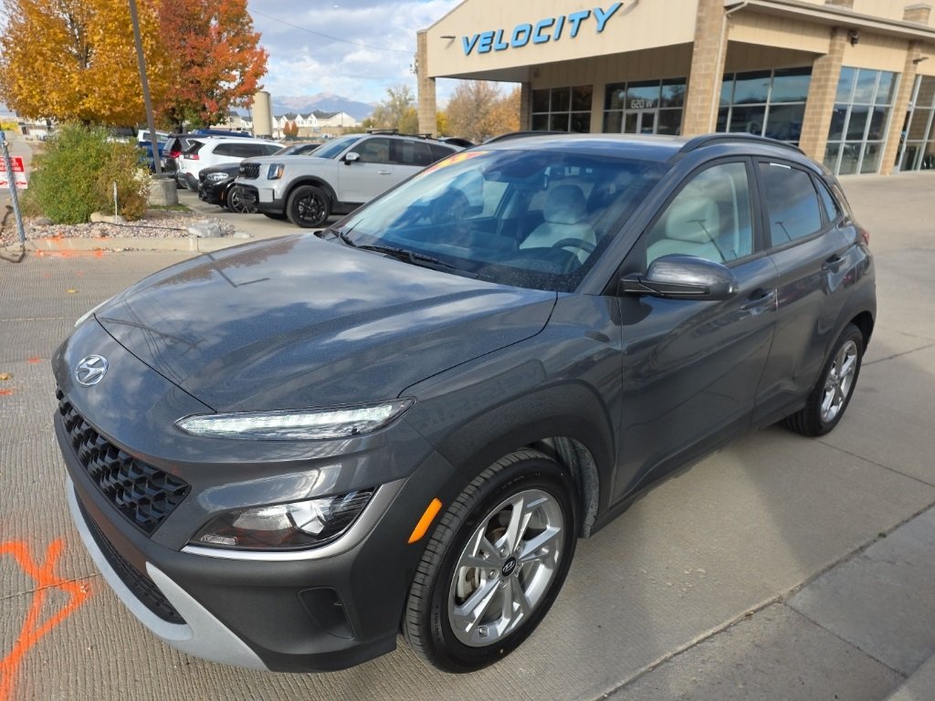 2023 Hyundai Kona SEL photo 4