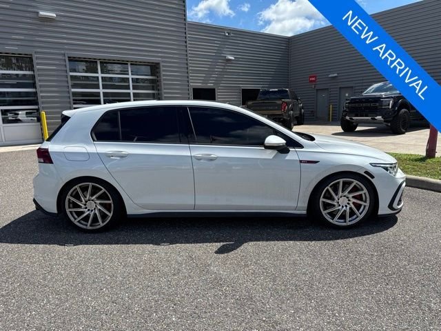 Used 2022 Oryx White Pearl Effect Volkswagen 2.0T SE image 4