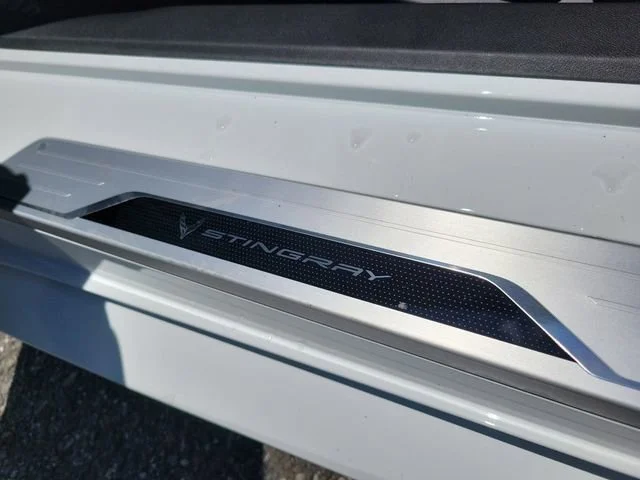 New 2026 Arctic White Chevrolet 2LT image 20