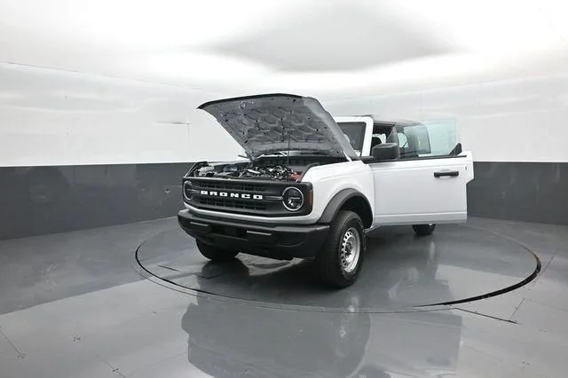New 2026 Oxford White Ford Base image 21