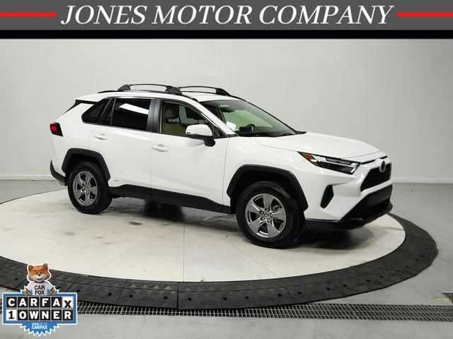 2023 Toyota RAV4 Hybrid LE