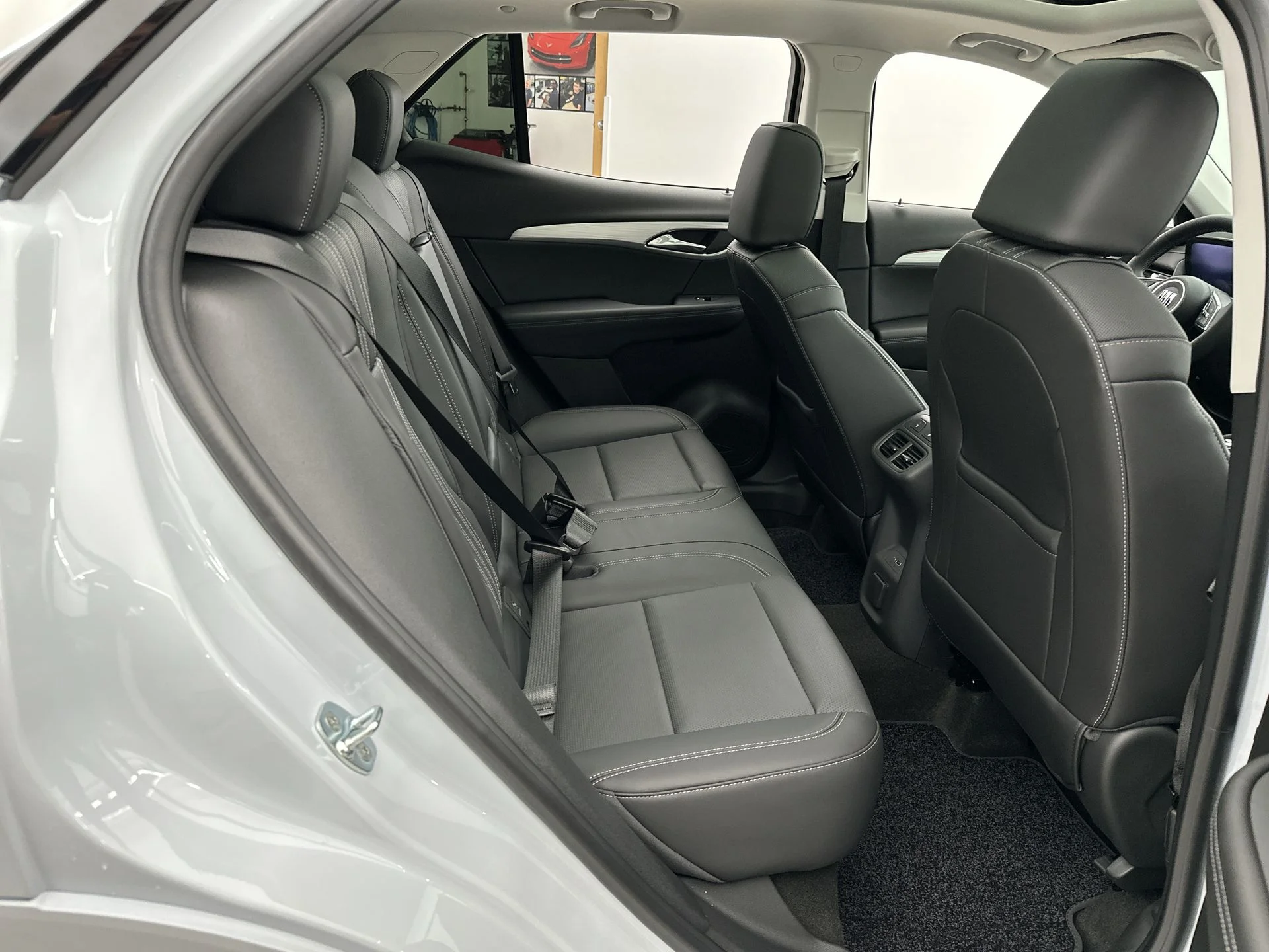 2026 Buick Envision Avenir - Photo 85