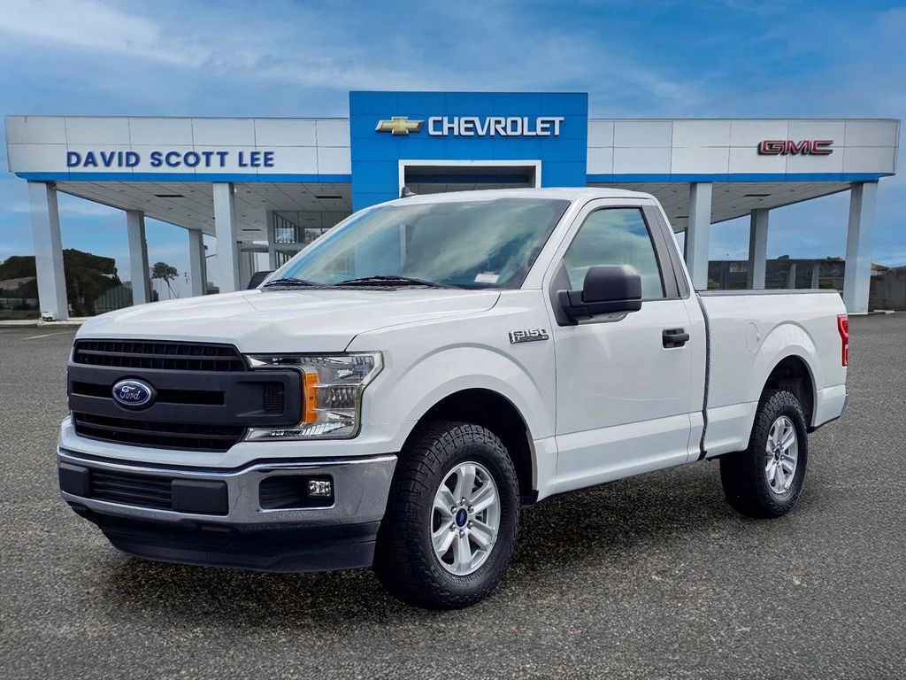 Used 2020 White Ford XL image 1