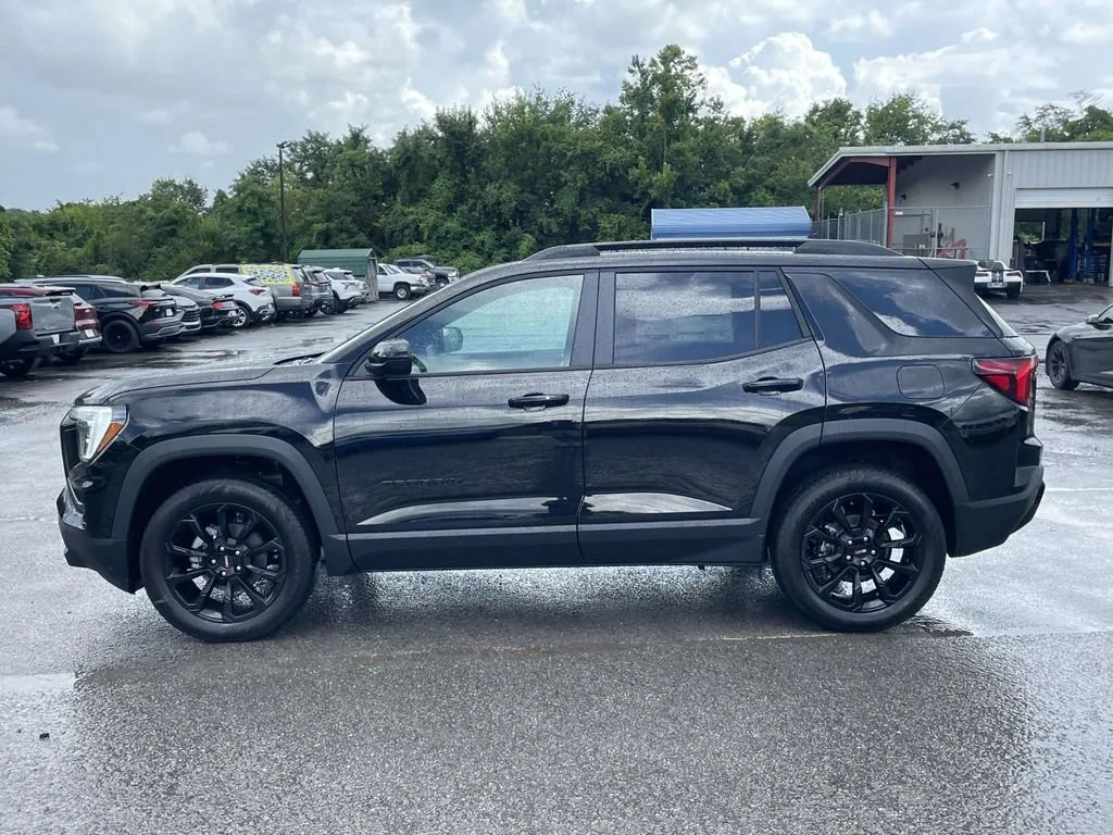 New 2027 Ebony Twilight Metallic GMC Elevation image 6